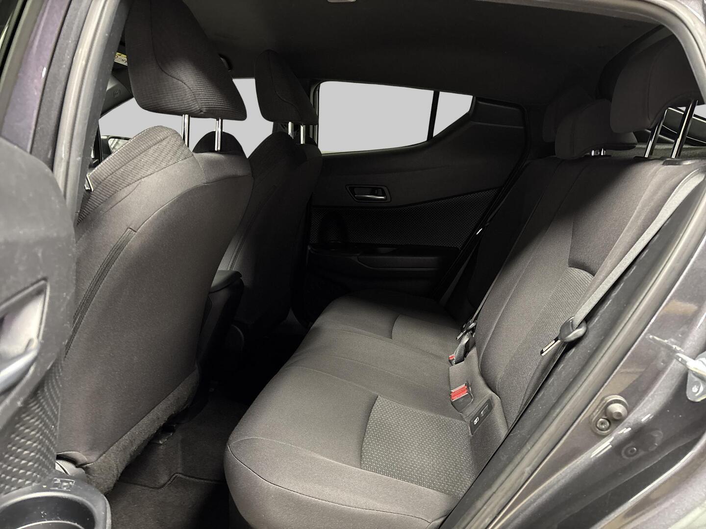 TOYOTA C-HR 2019