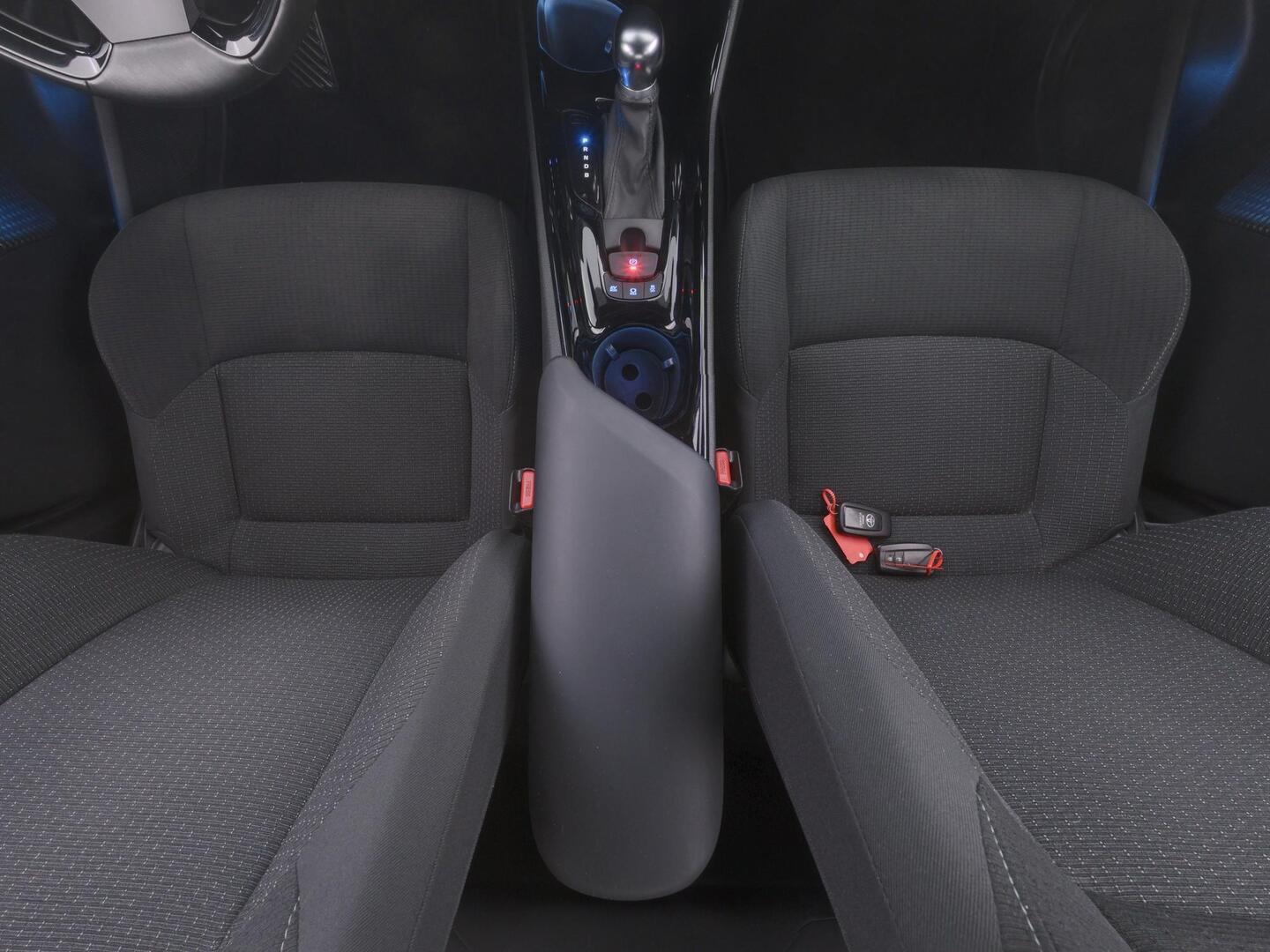 TOYOTA C-HR 2019