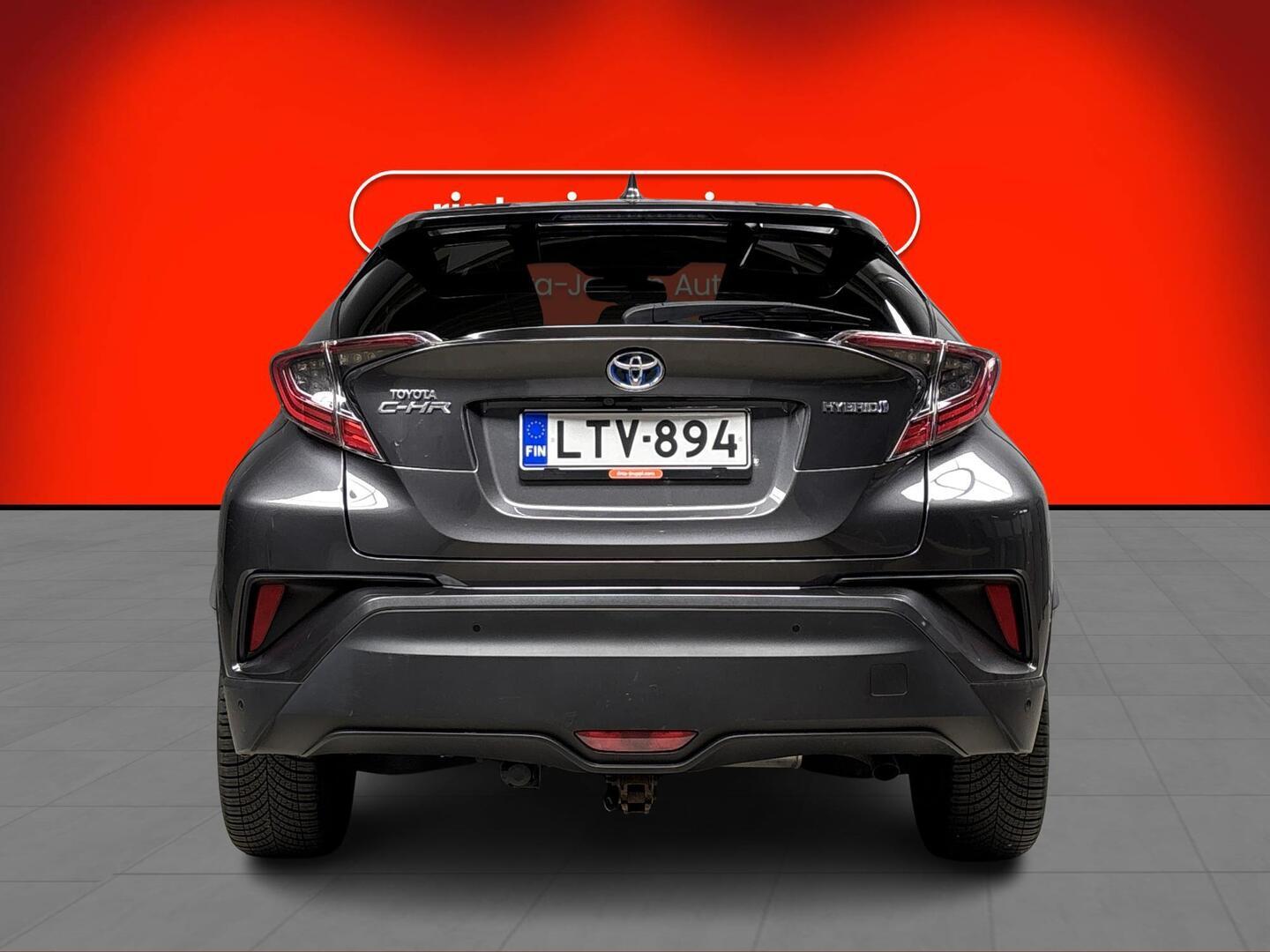 TOYOTA C-HR 2019