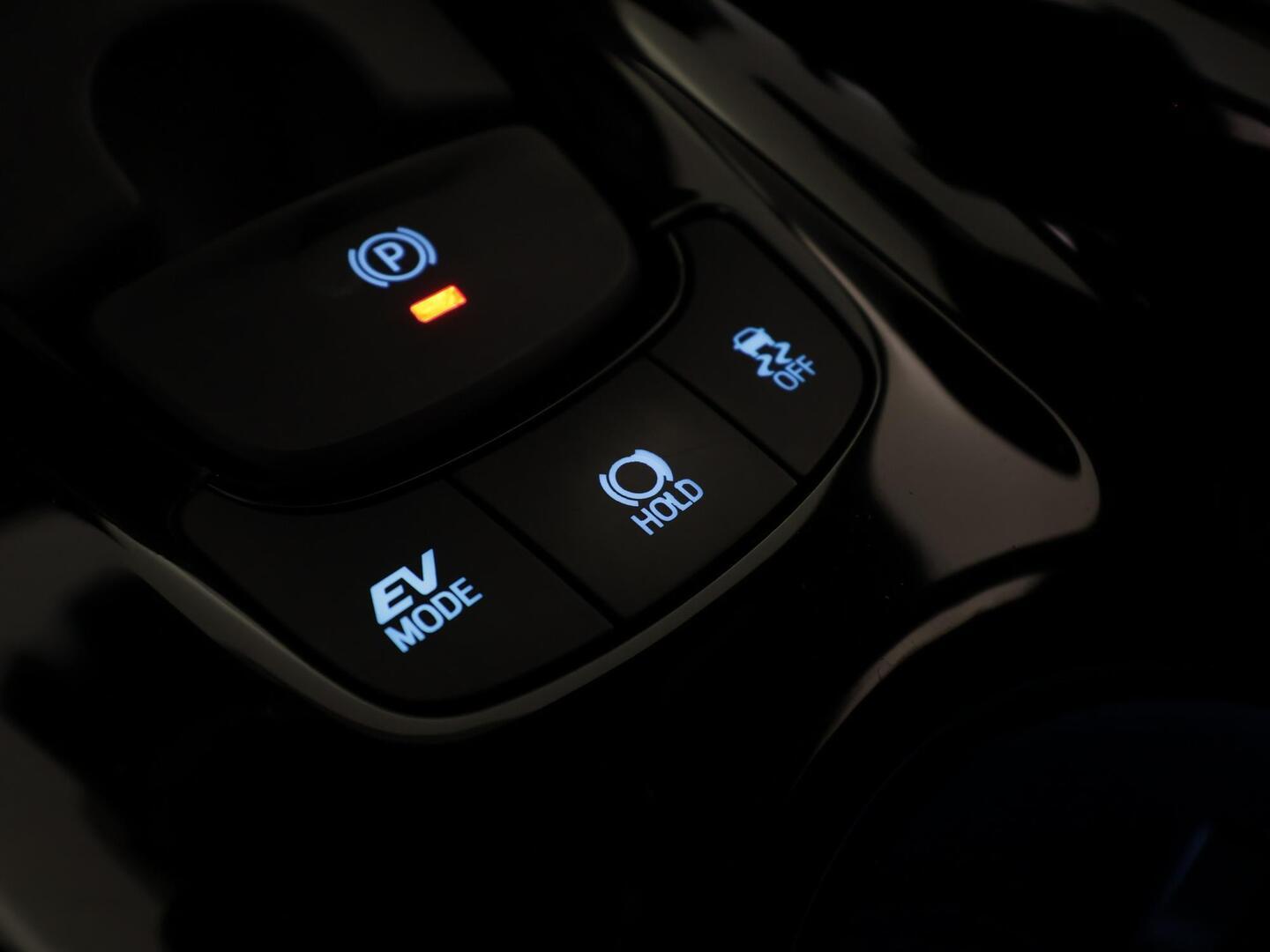 TOYOTA C-HR 2020