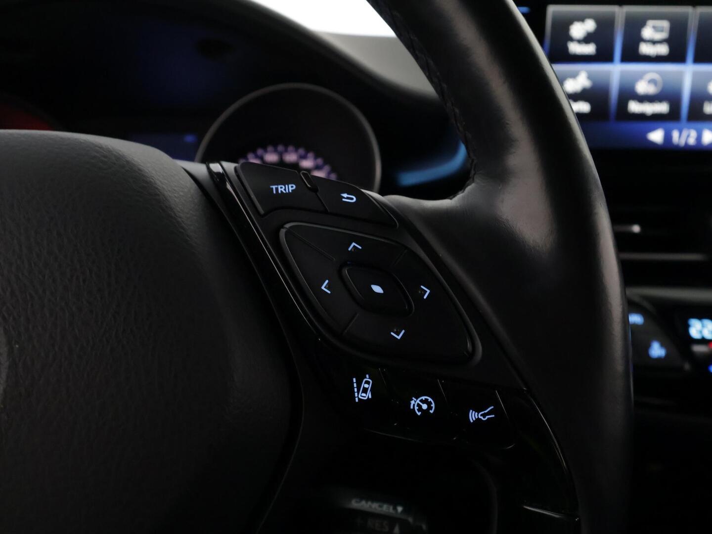 TOYOTA C-HR 2020