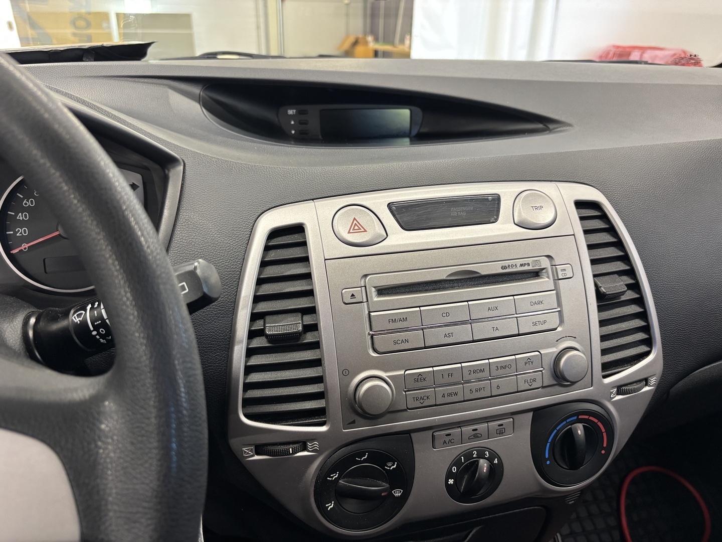 HYUNDAI i20 2011