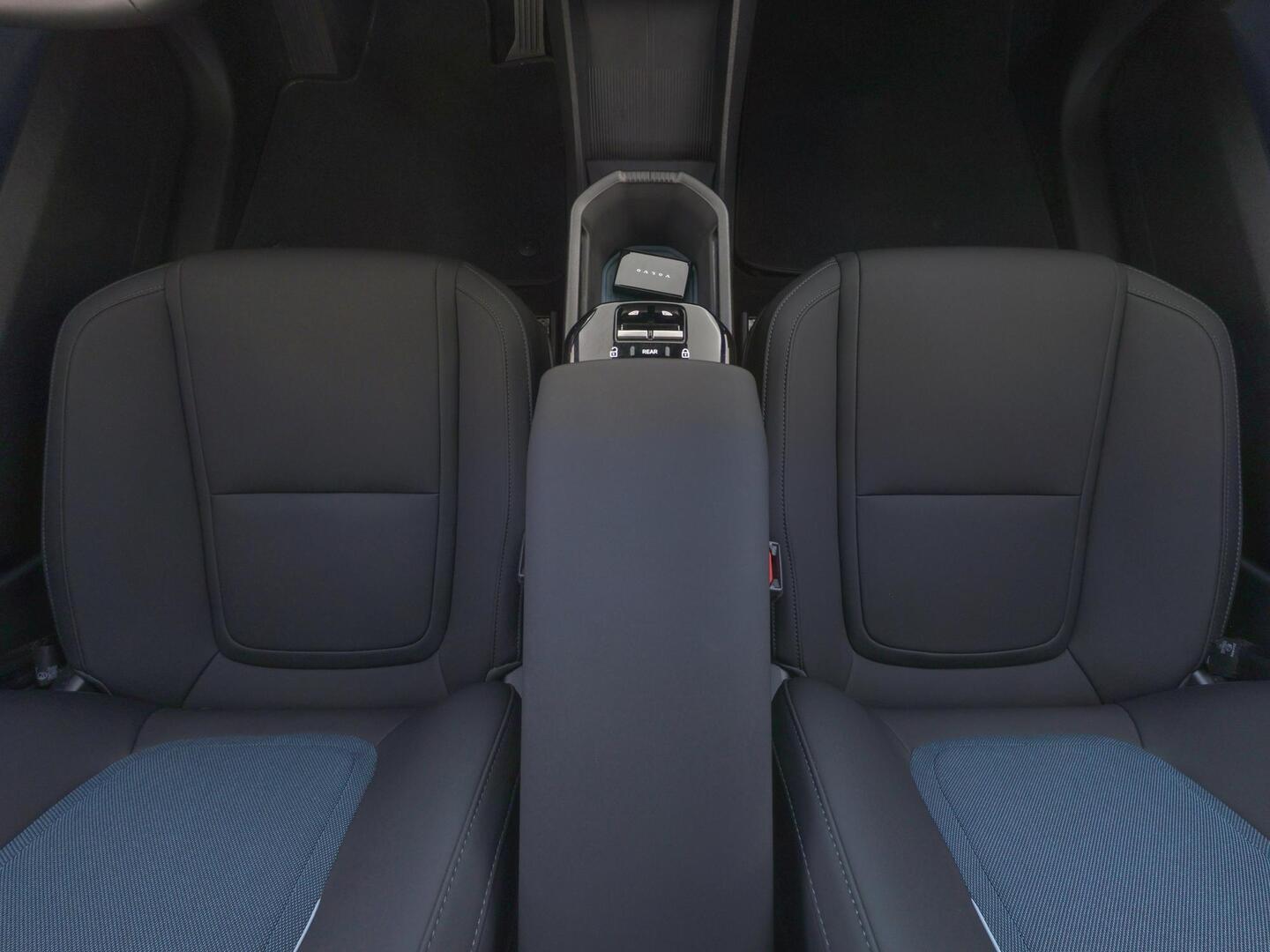 VOLVO EX30 2024