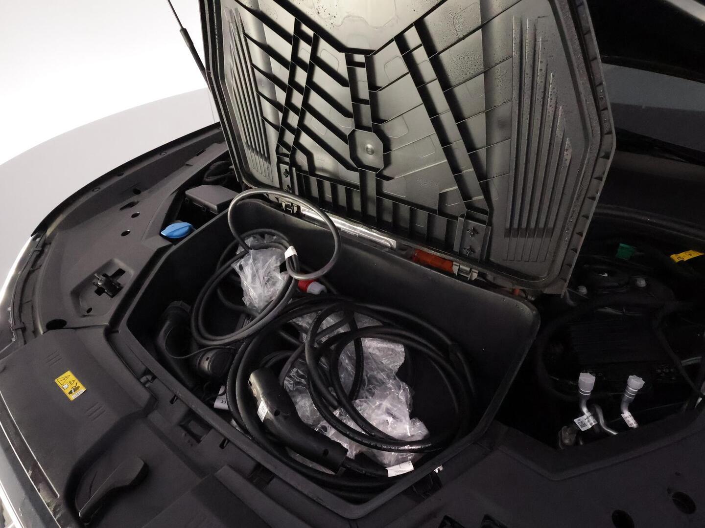 AUDI E-TRON 2023