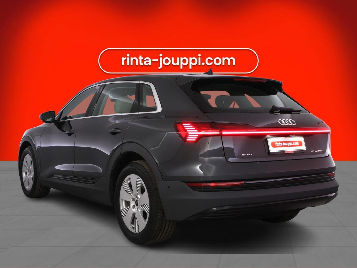 AUDI E-TRON 2023