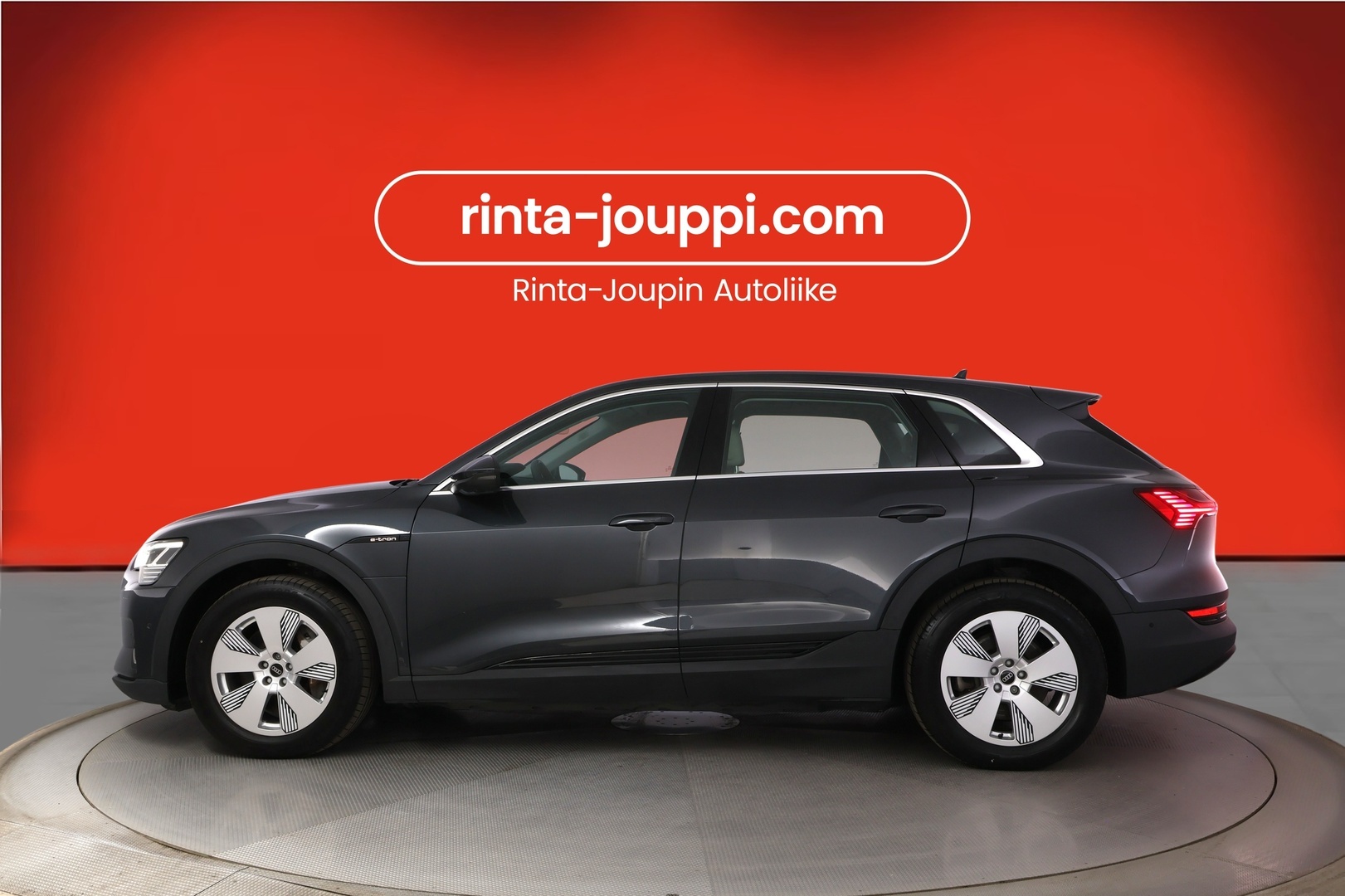 AUDI E-TRON 2023