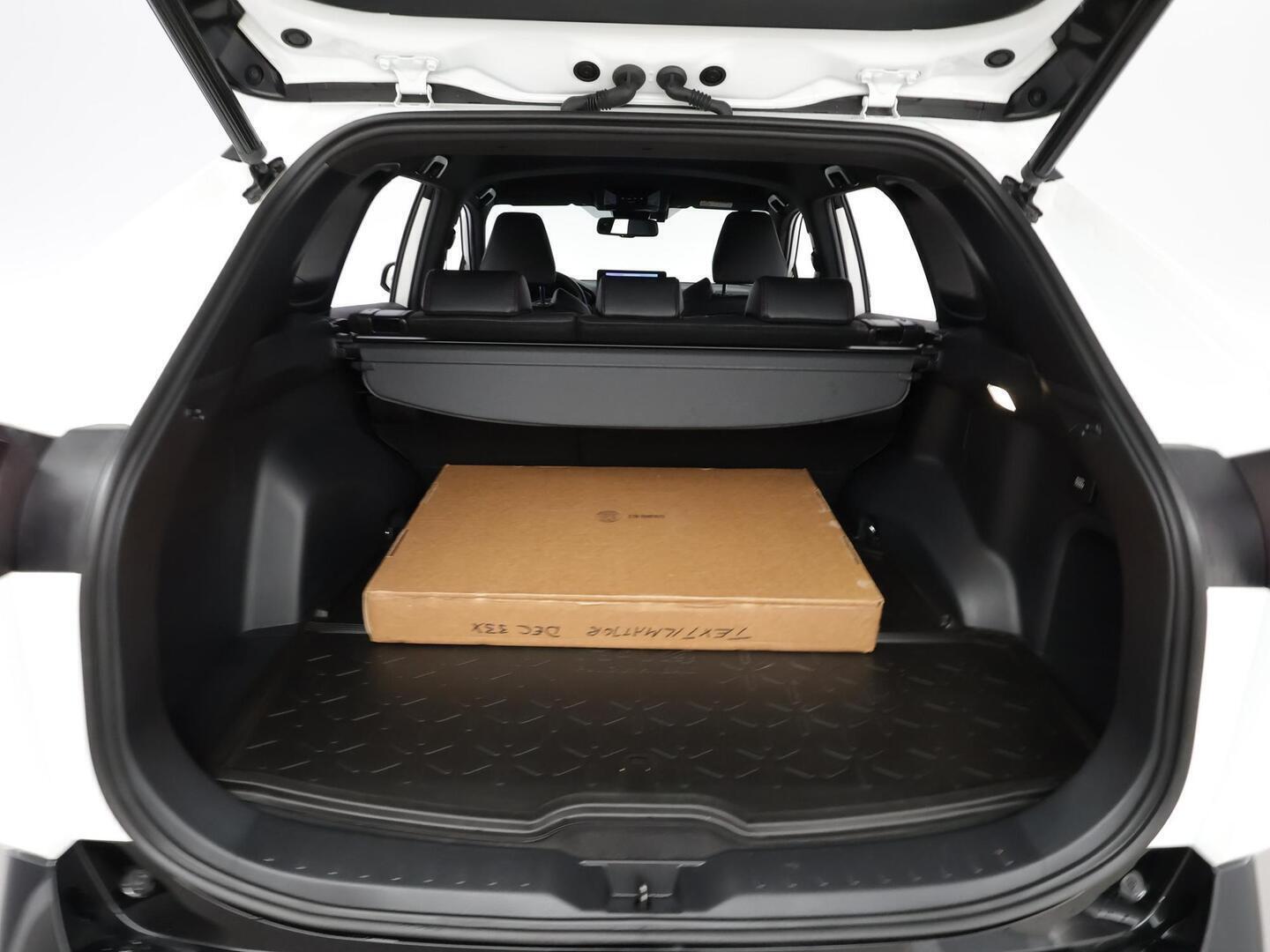 TOYOTA RAV4 PLUG-IN 2023