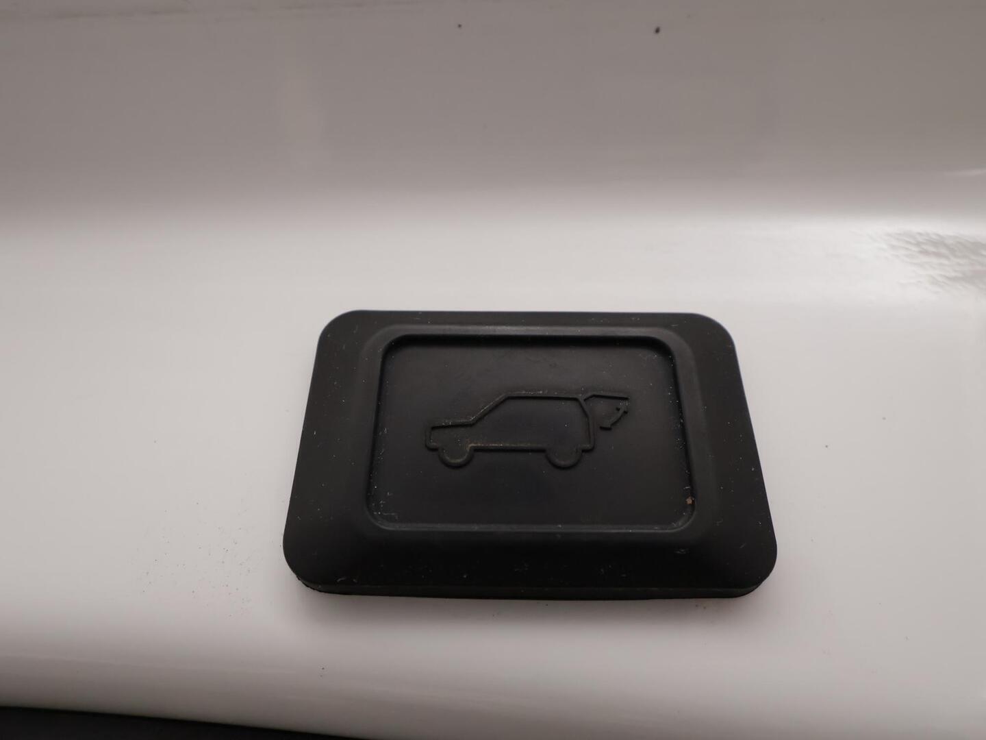 TOYOTA RAV4 PLUG-IN 2023