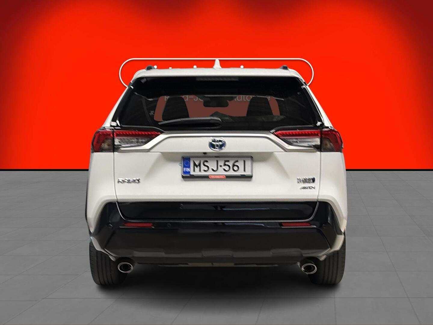 TOYOTA RAV4 PLUG-IN 2023