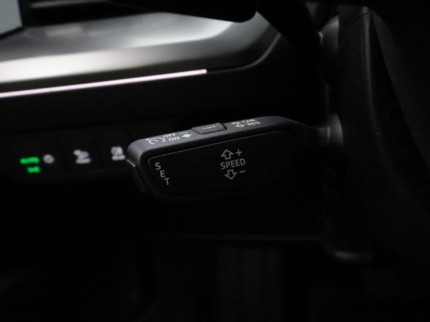 AUDI Q4 E-TRON 2022