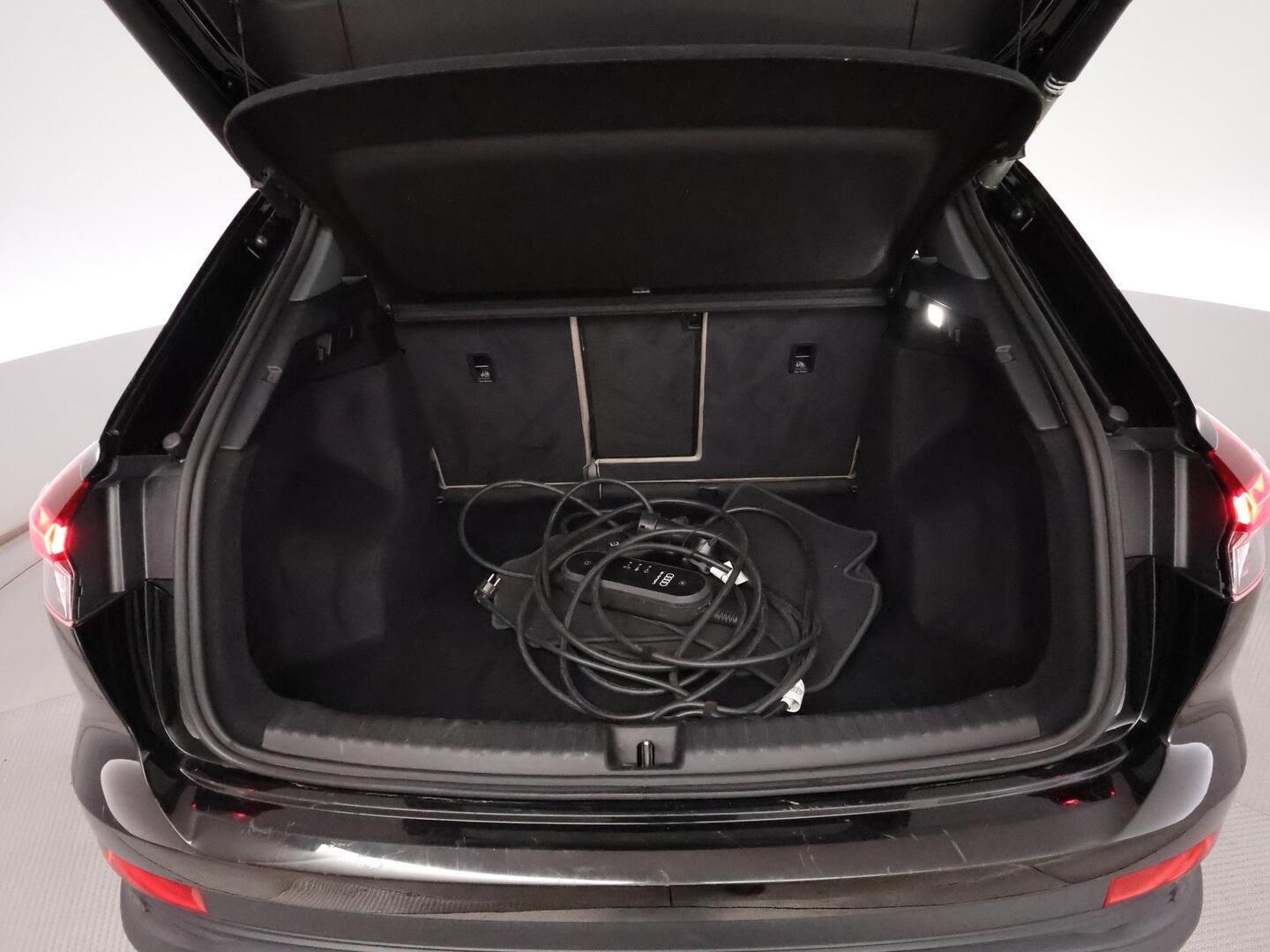 AUDI Q4 E-TRON 2022