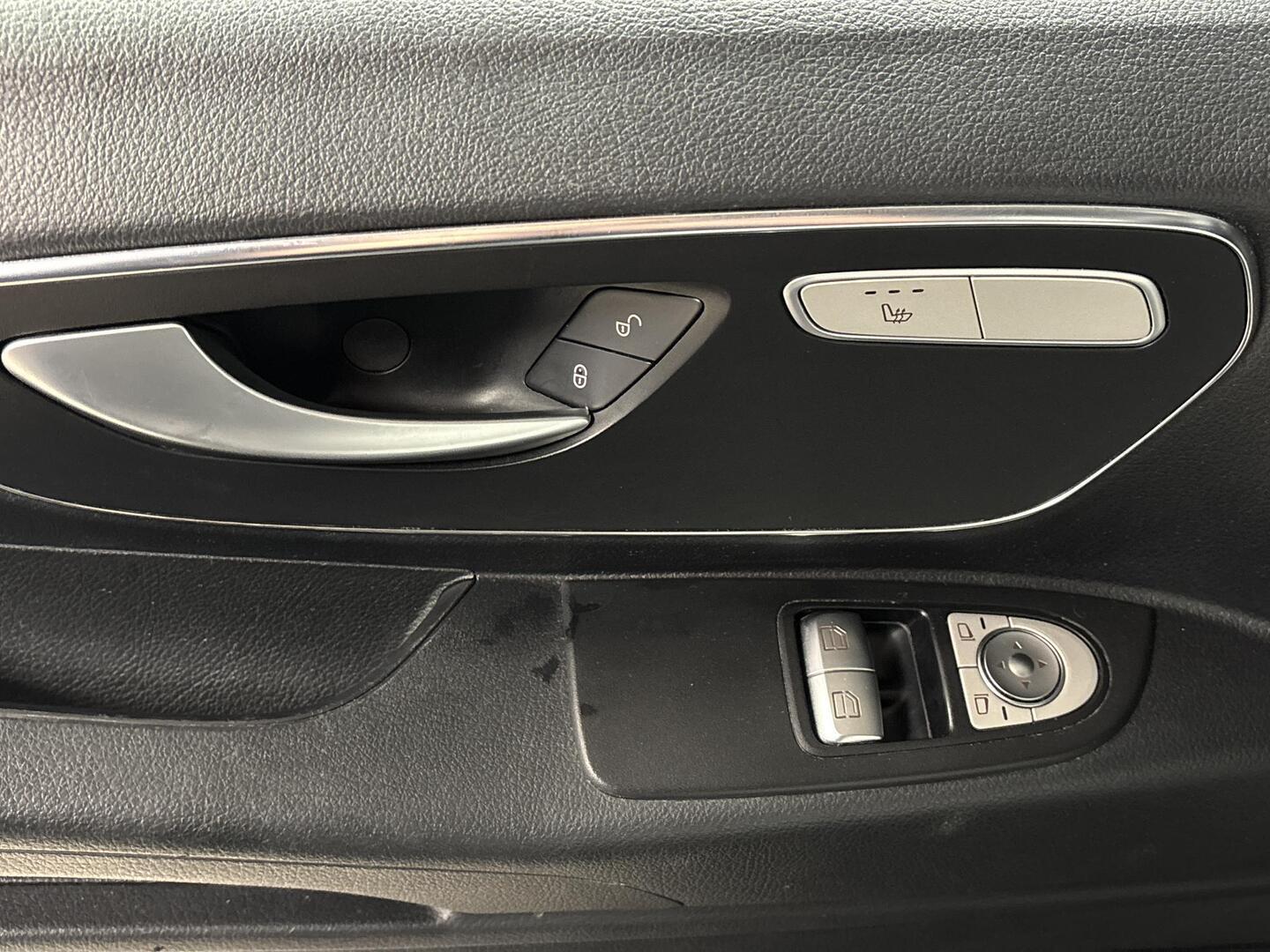 MERCEDES-BENZ Vito 2021