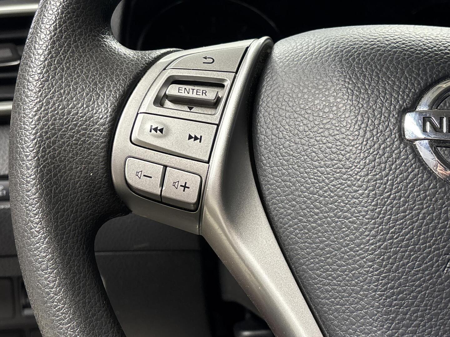 NISSAN Qashqai 2016