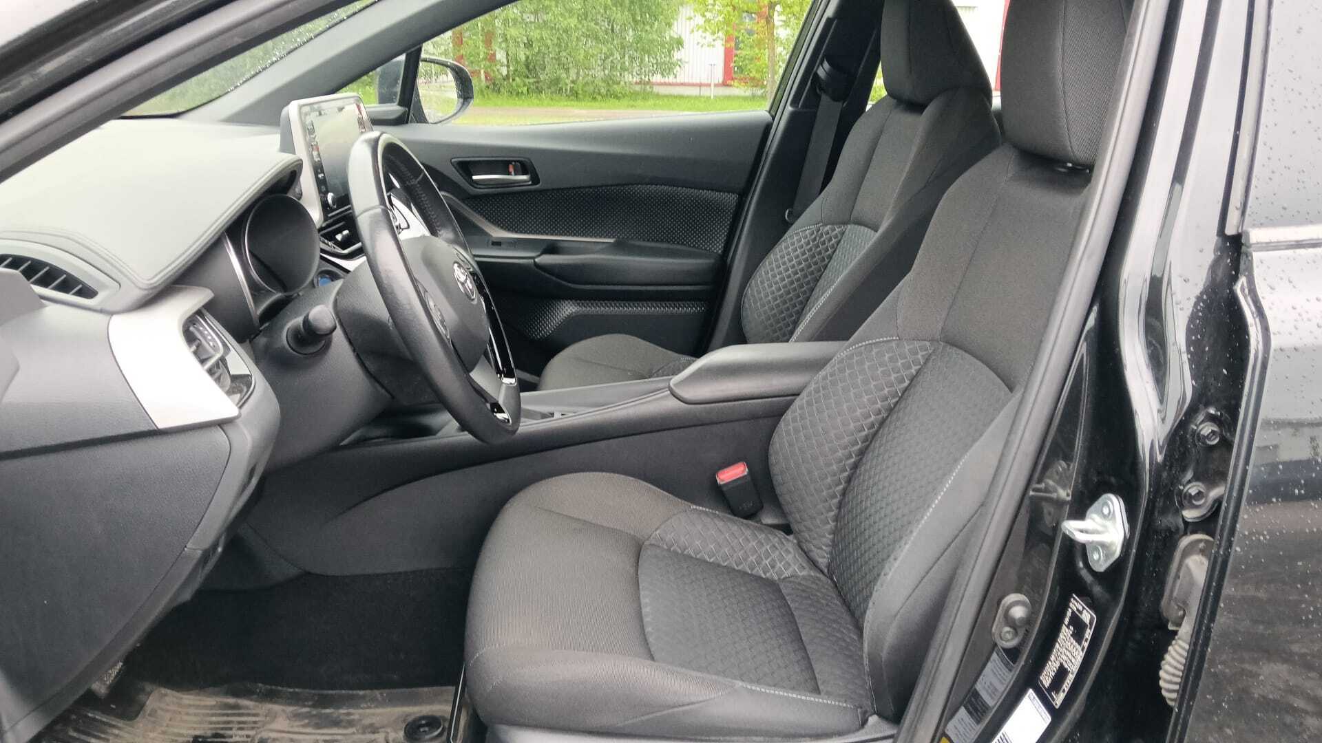 TOYOTA C-HR 2020