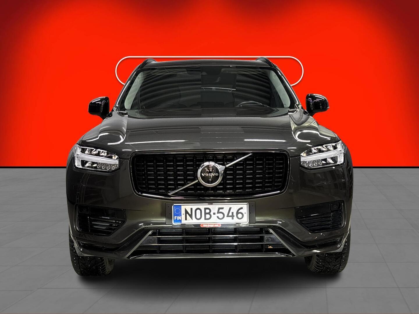 VOLVO XC90 2021