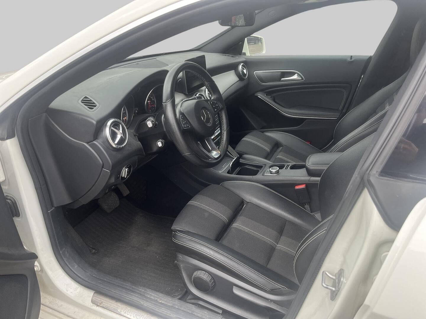 MERCEDES-BENZ CLA 2018