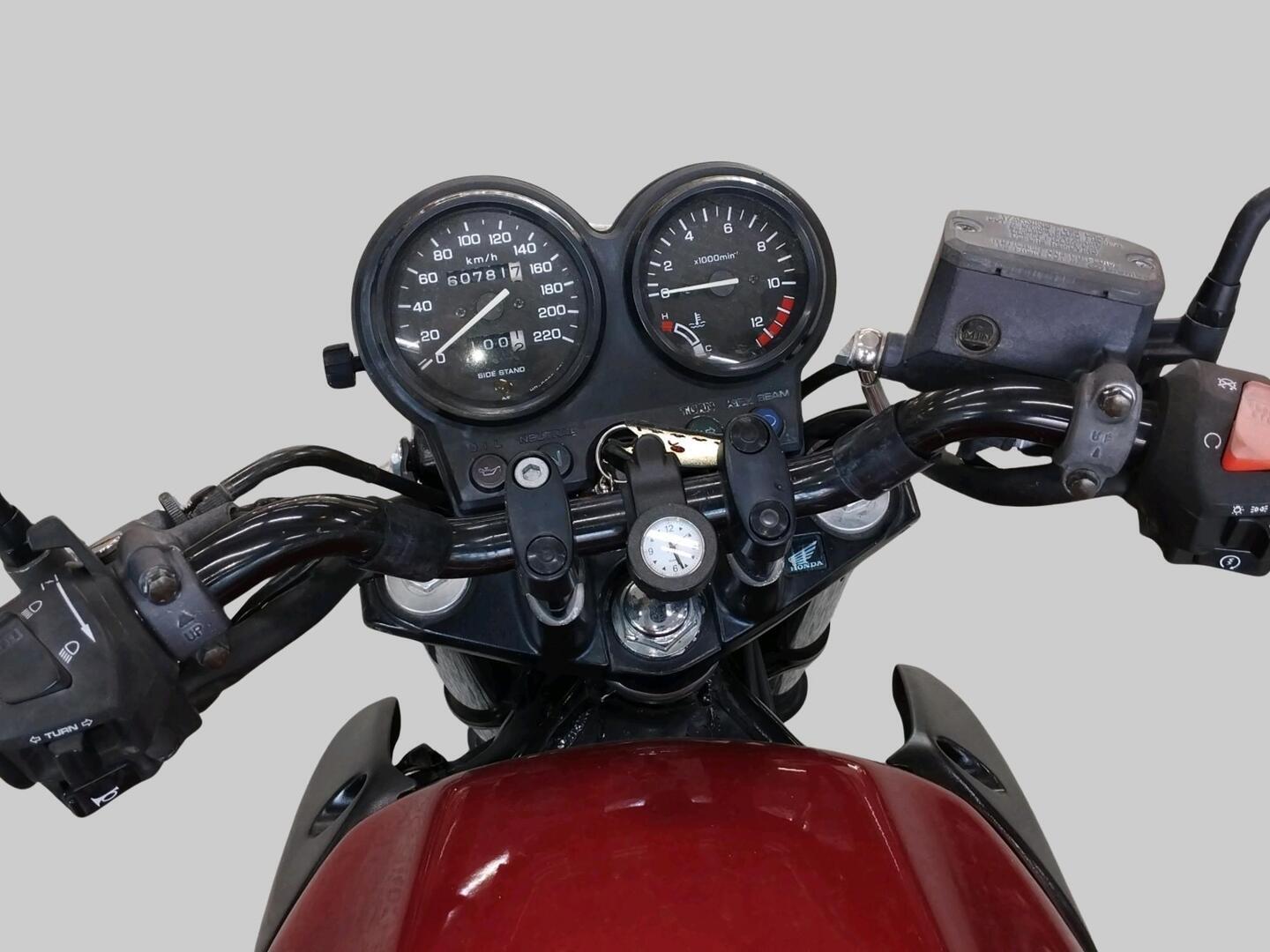 HONDA CB 1997