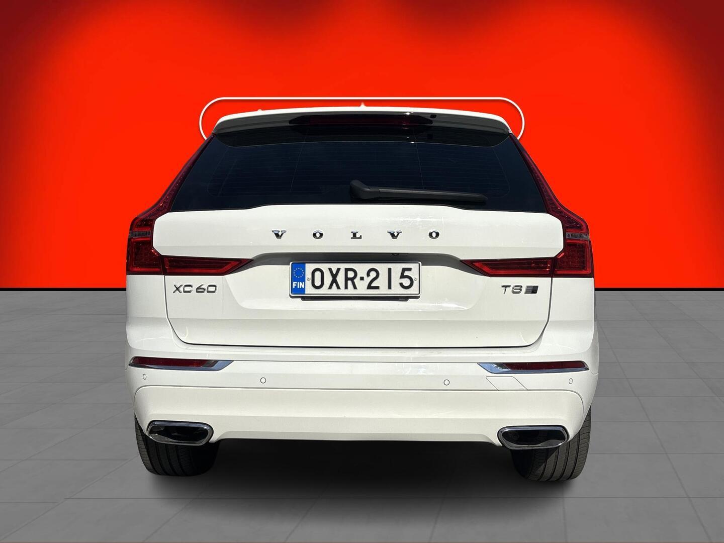 VOLVO XC60 2018