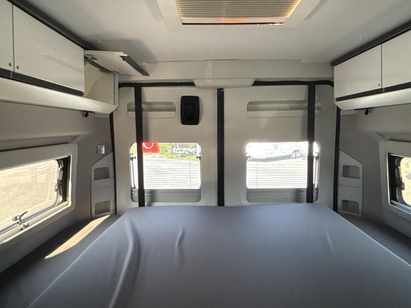 ADRIA TWIN SUPREME 2020