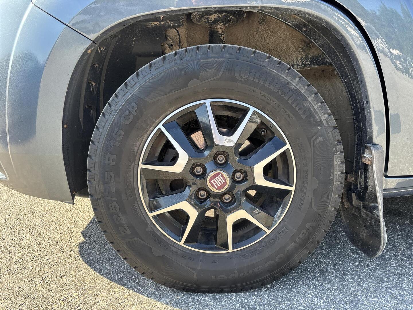 ADRIA TWIN SUPREME 2020