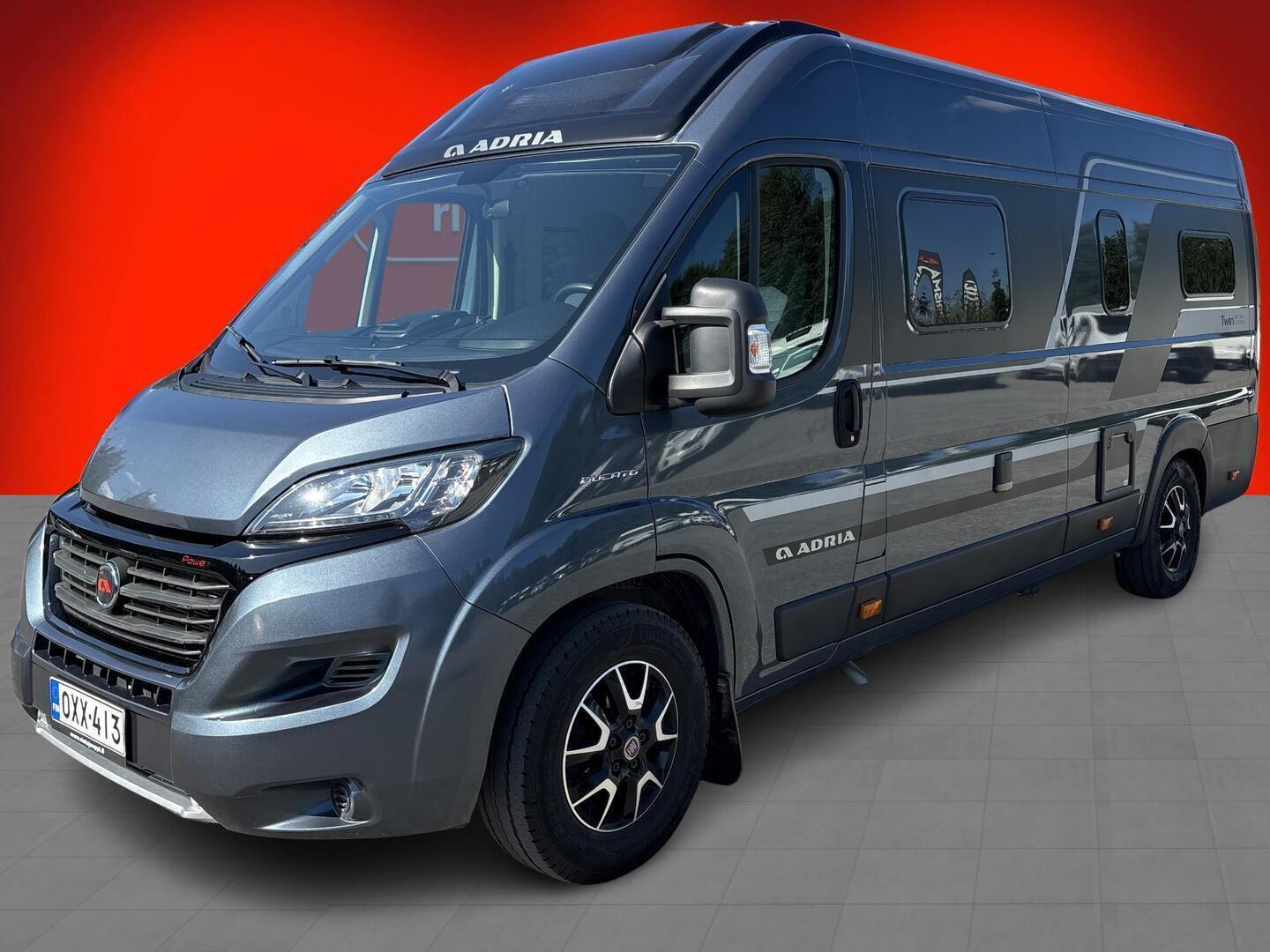 ADRIA TWIN SUPREME 2020