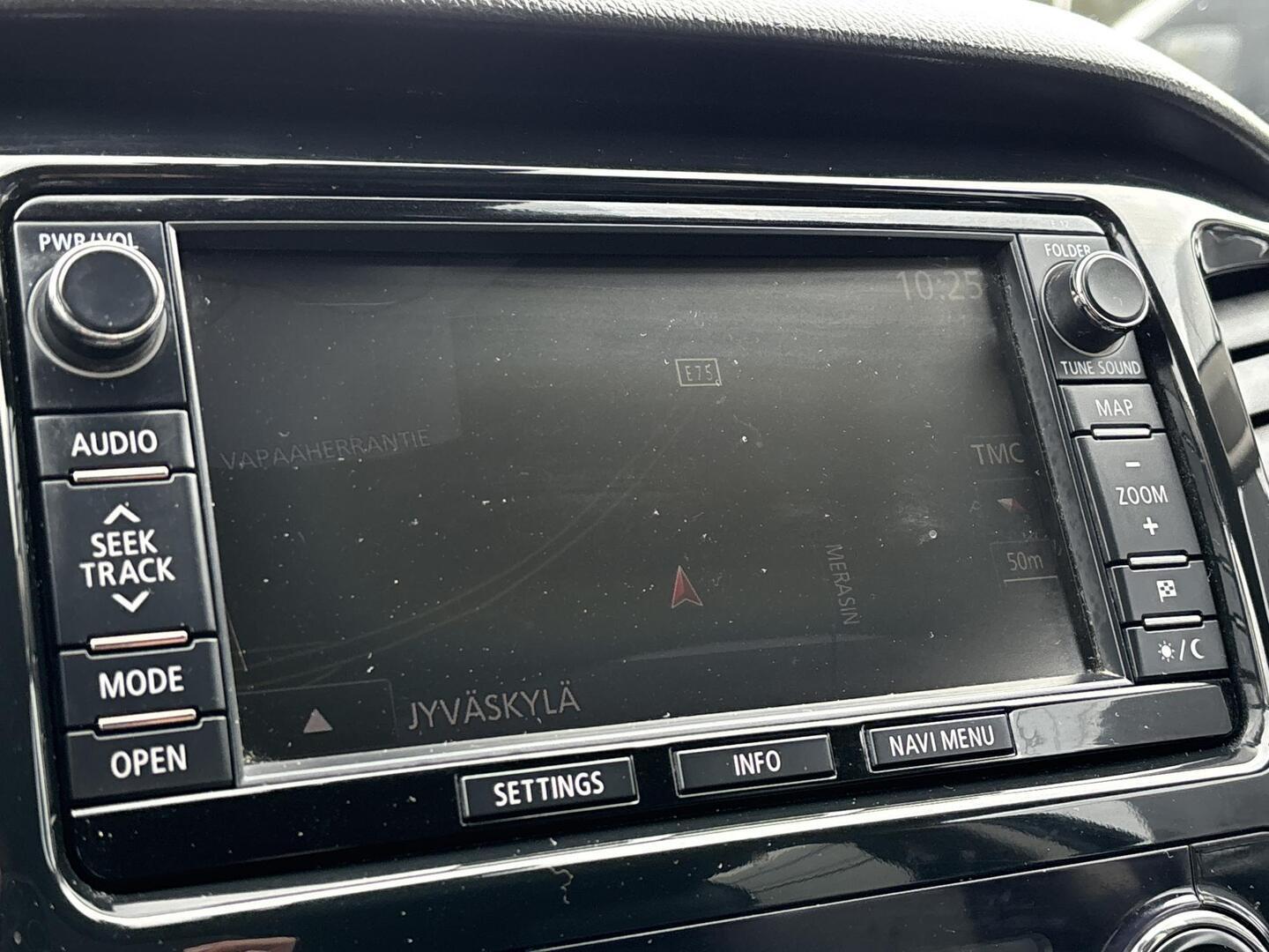 MITSUBISHI L200 2016