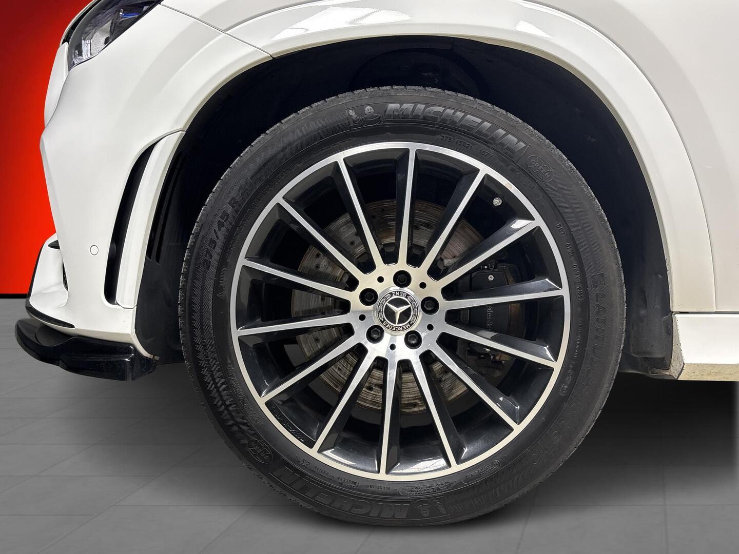 MERCEDES-BENZ GLE 2021