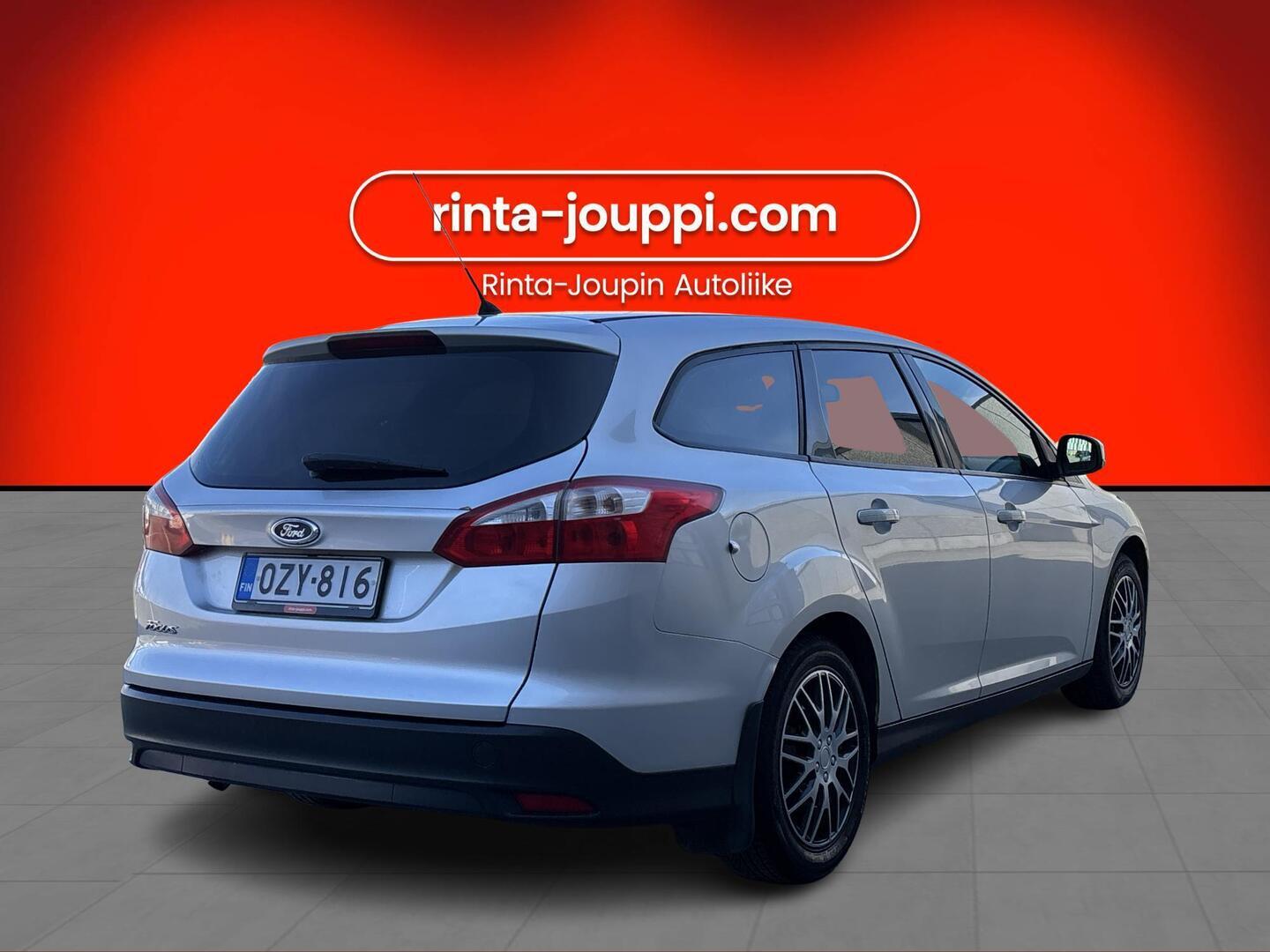 FORD Focus 2012