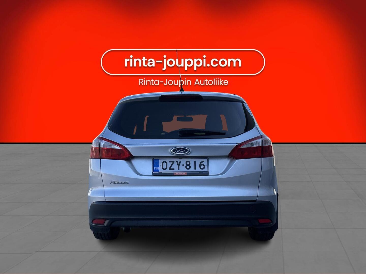 FORD Focus 2012