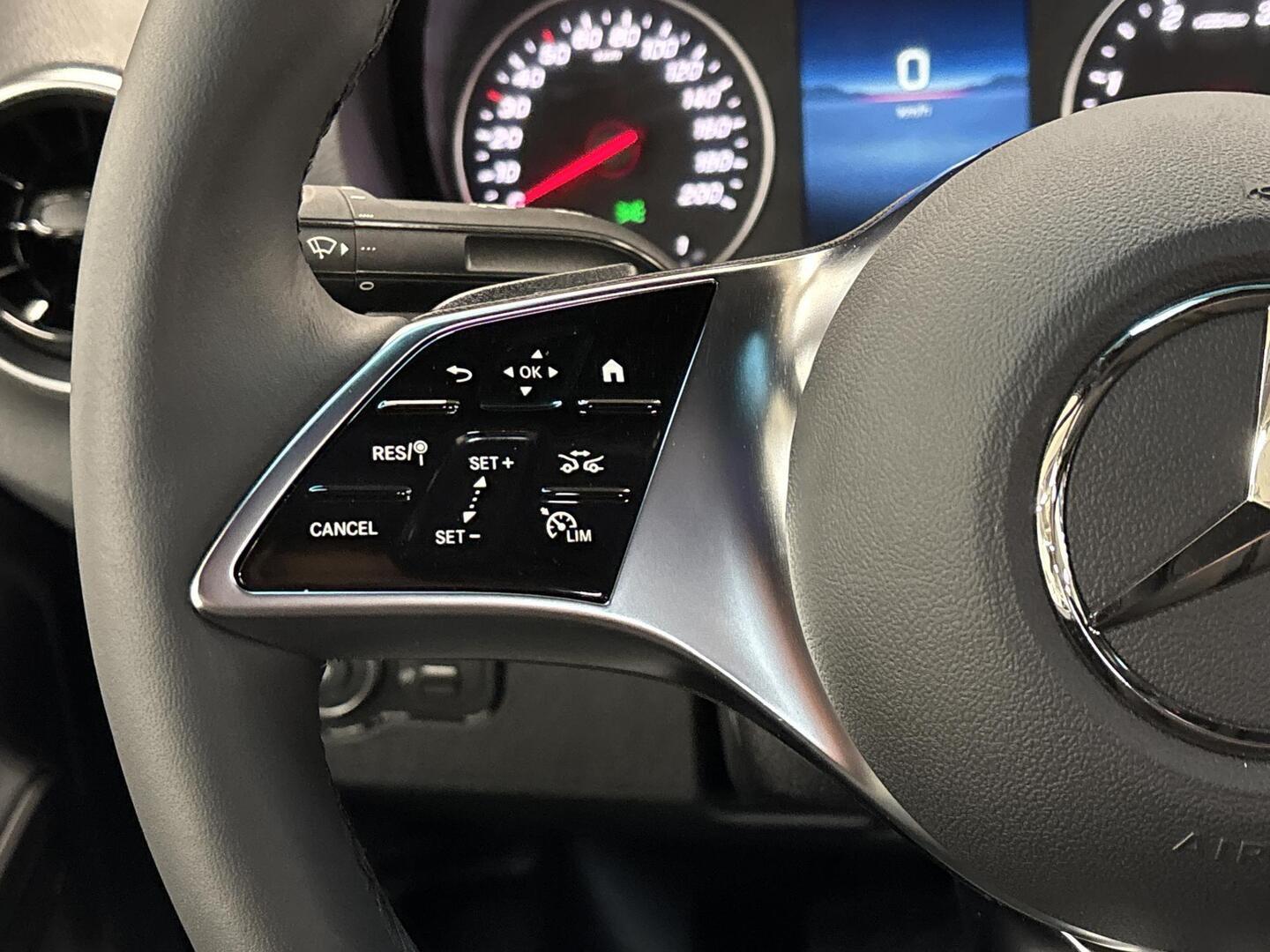 MERCEDES-BENZ SPRINTER 2025