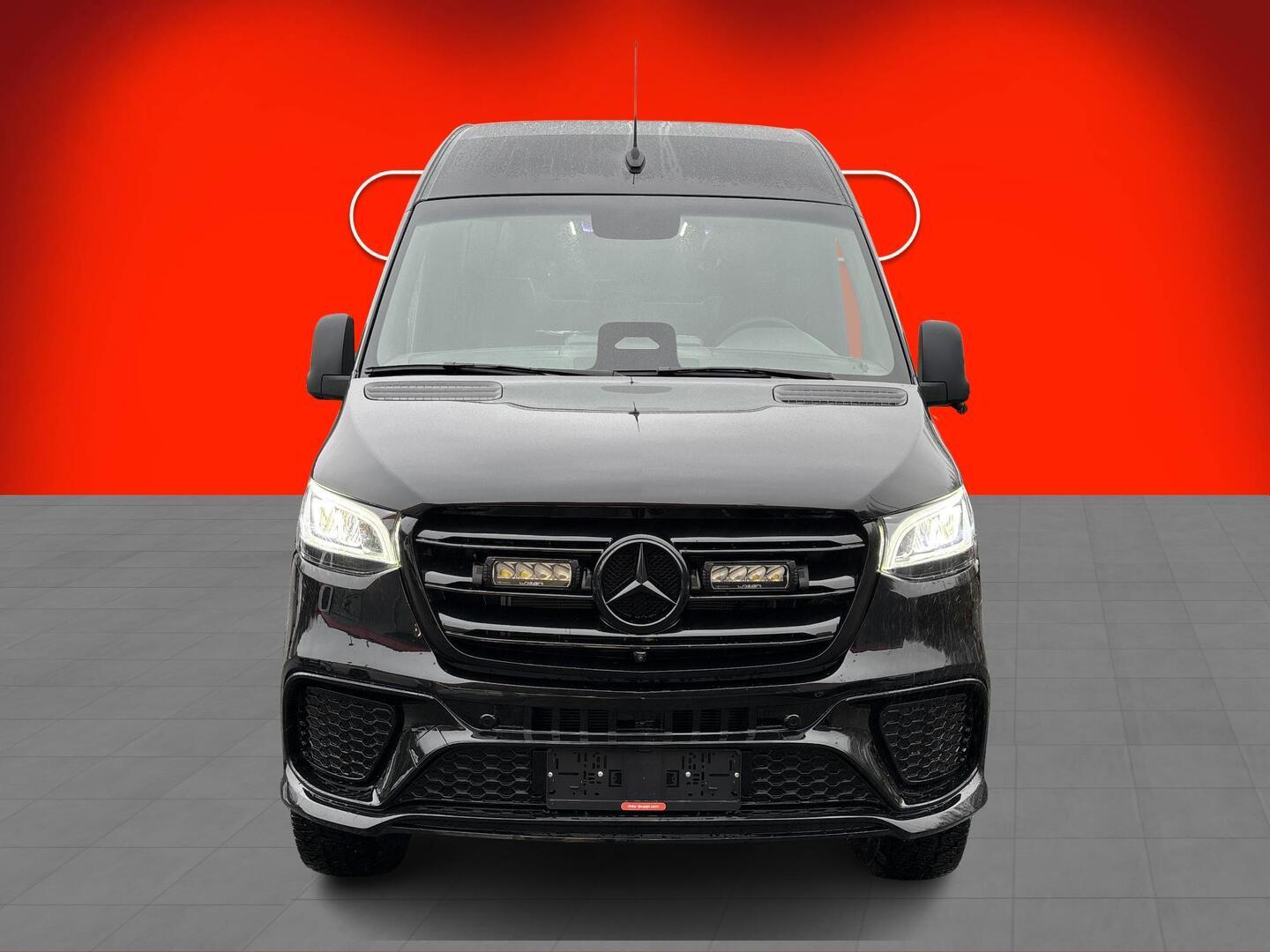 MERCEDES-BENZ SPRINTER 2025