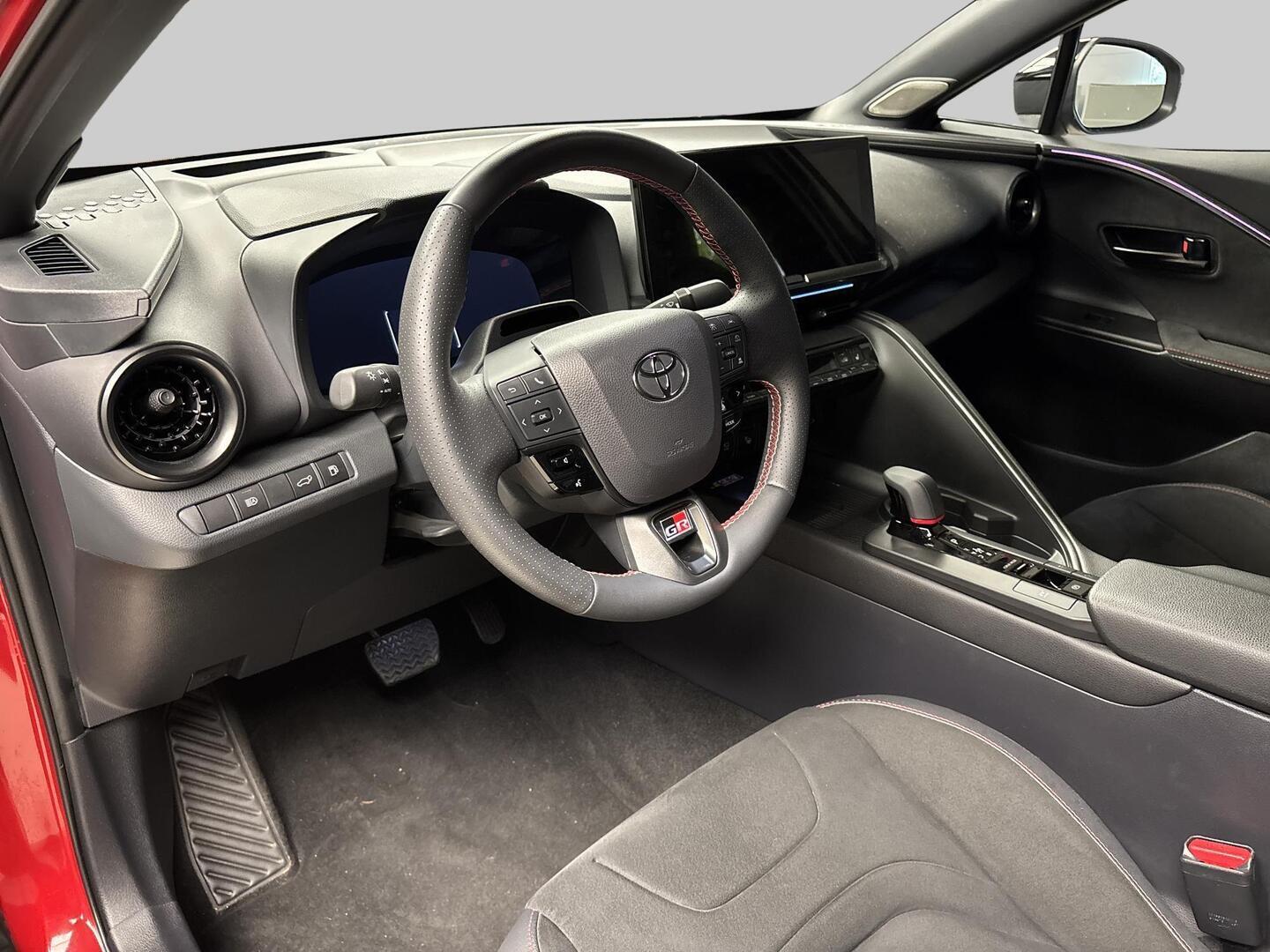 TOYOTA C-HR 2024