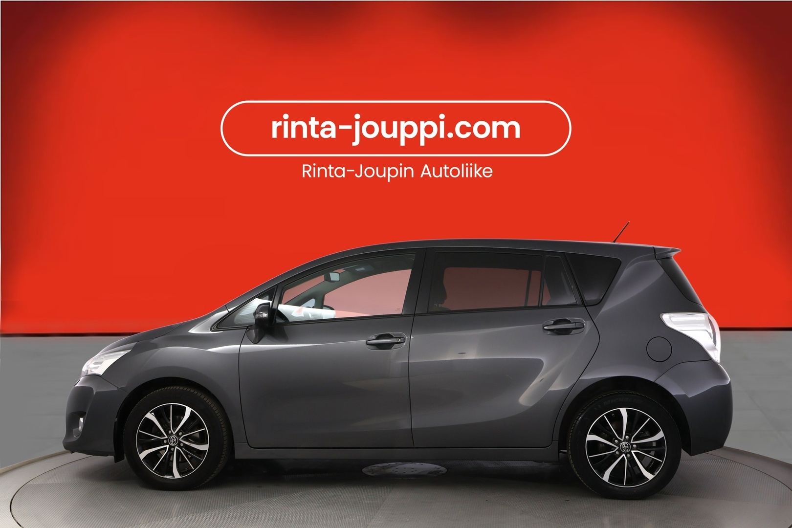 TOYOTA VERSO 2017