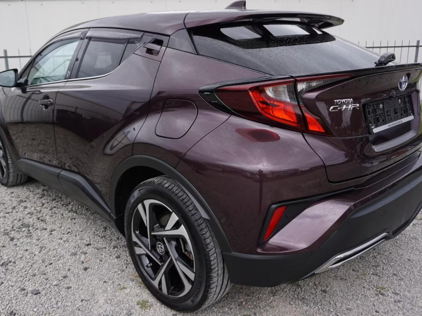 TOYOTA C-HR 2023