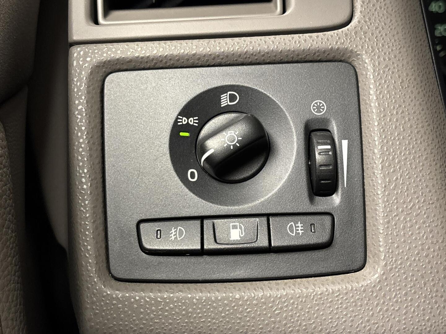 VOLVO V50 2005