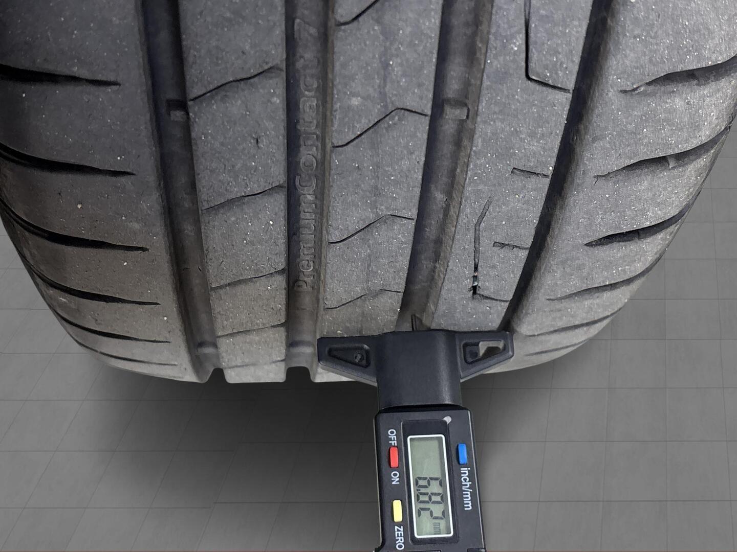 VOLVO V50 2005
