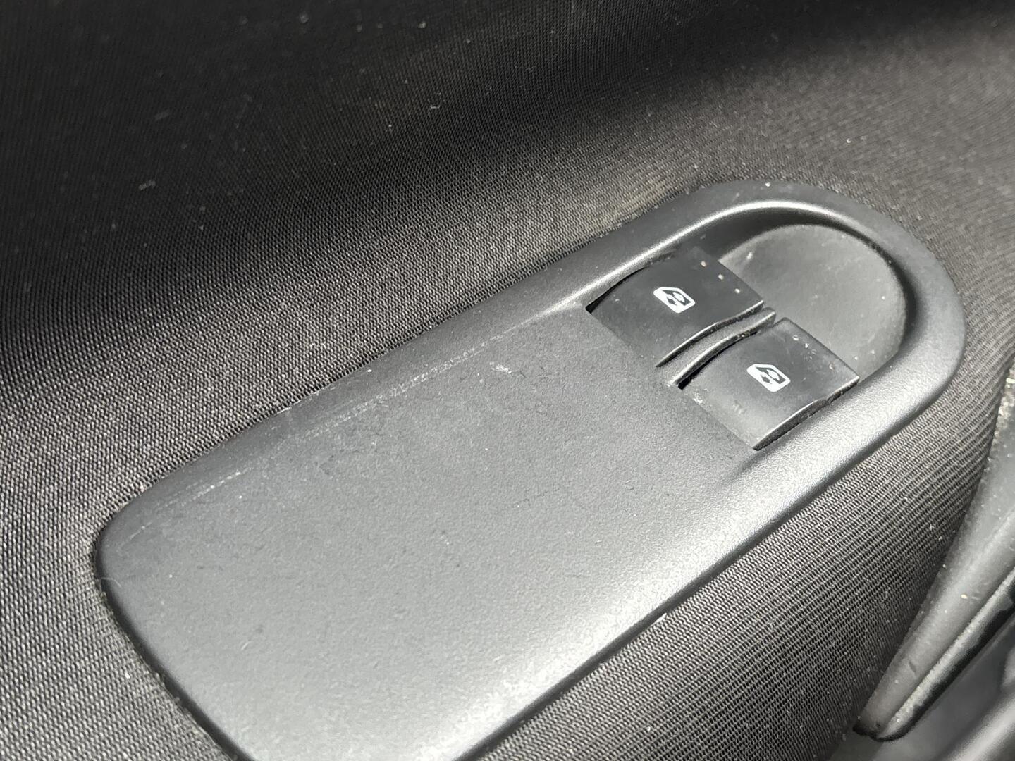 RENAULT Megane 2005