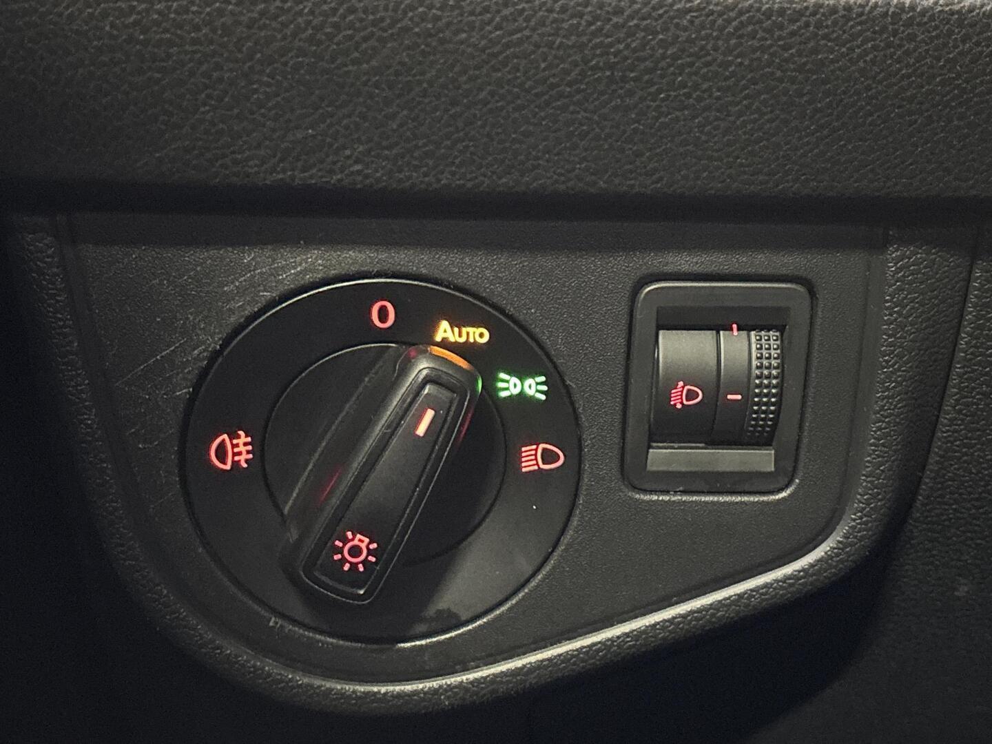 VOLKSWAGEN Polo 2019