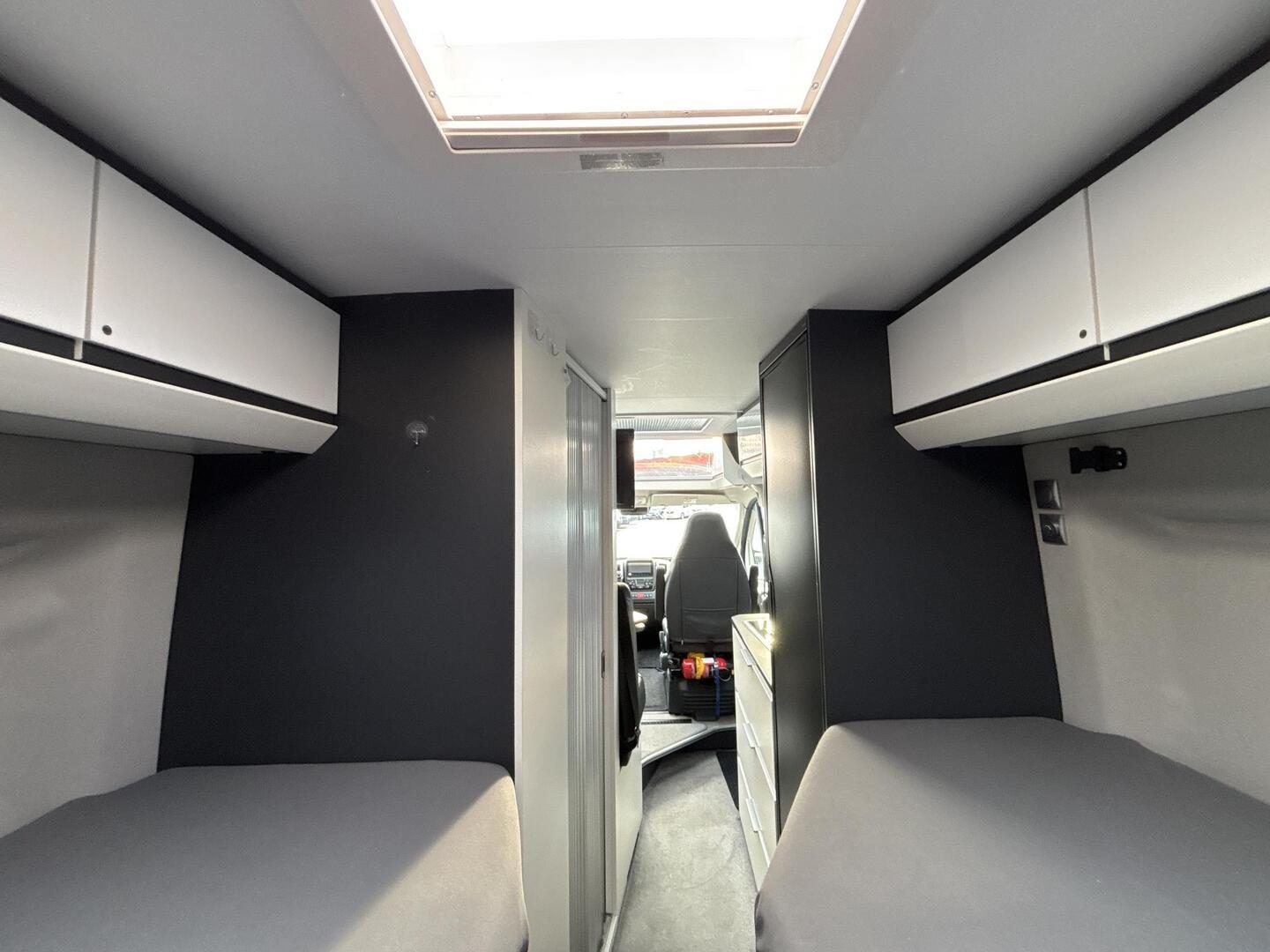 ADRIA TWIN 640 SLB 2021