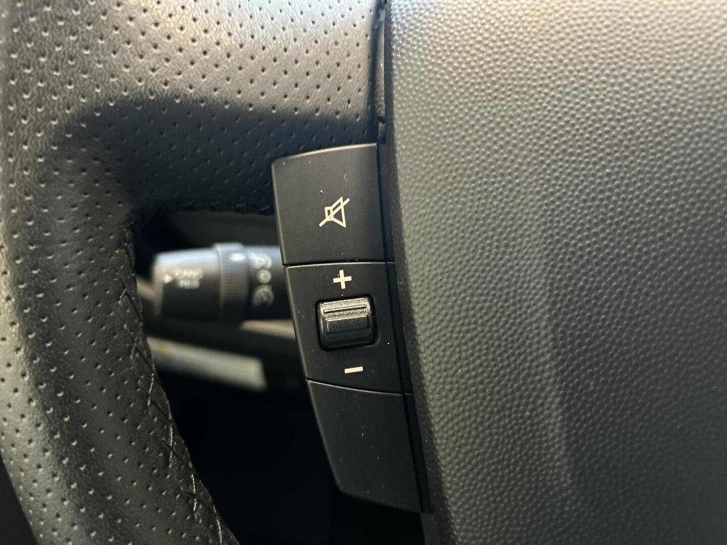 ADRIA TWIN 640 SL AXESS 2024