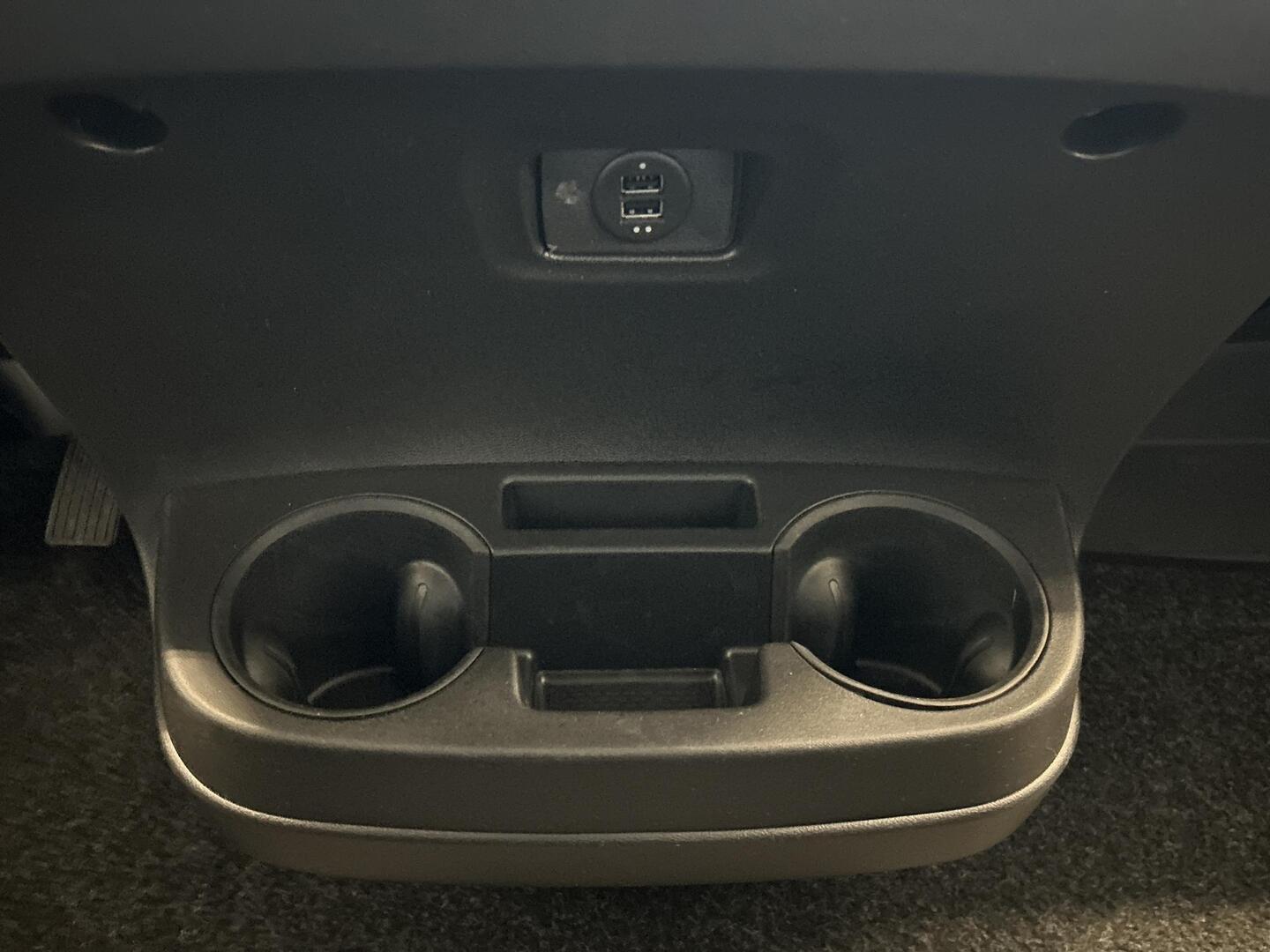 ADRIA TWIN 640 SL AXESS 2024