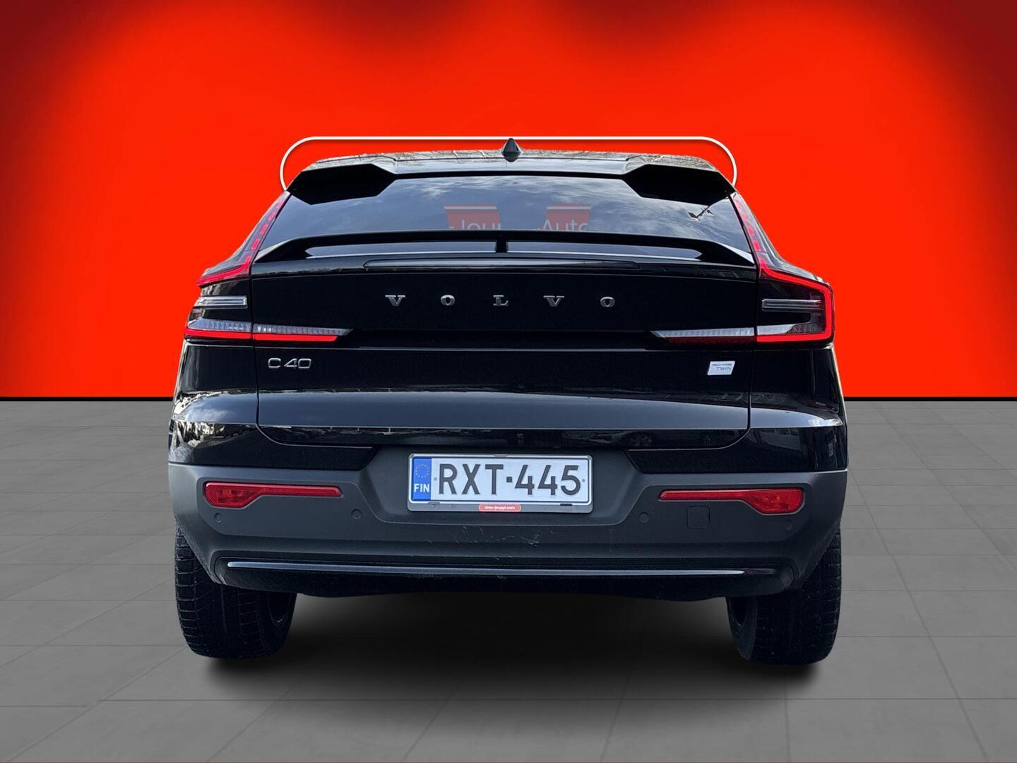 VOLVO C40 2023