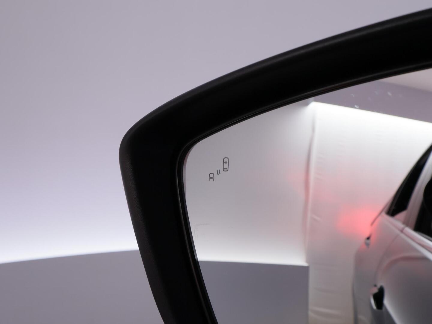 MITSUBISHI ECLIPSE CROSS 2024