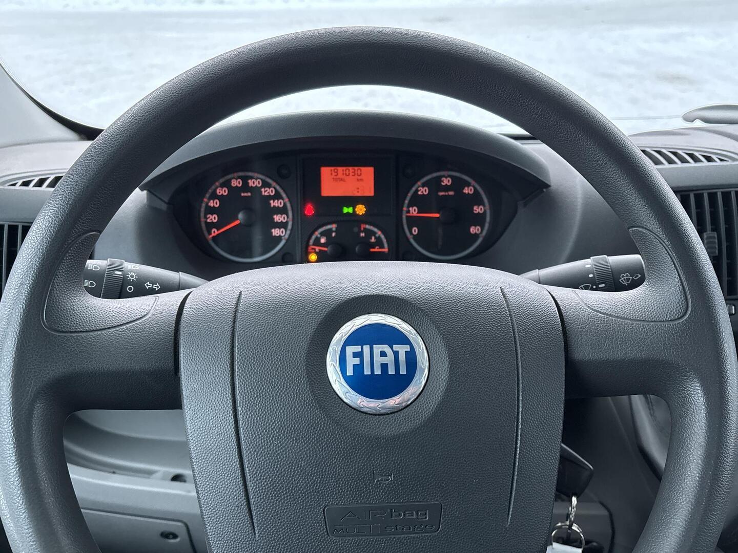 LMC LIBERTY A 671 G 2007