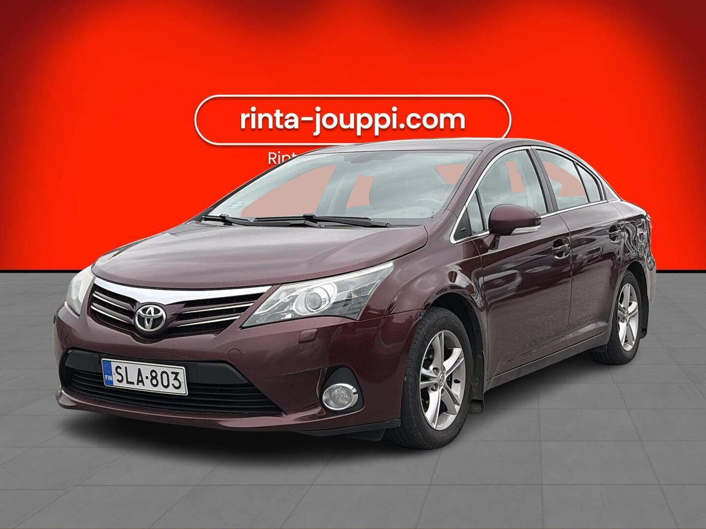 TOYOTA Avensis 2013