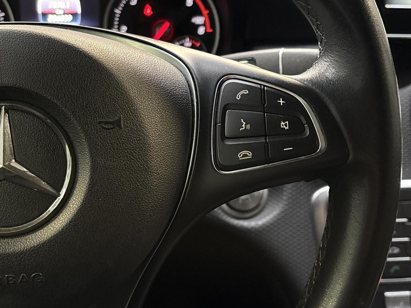 MERCEDES-BENZ A 2017