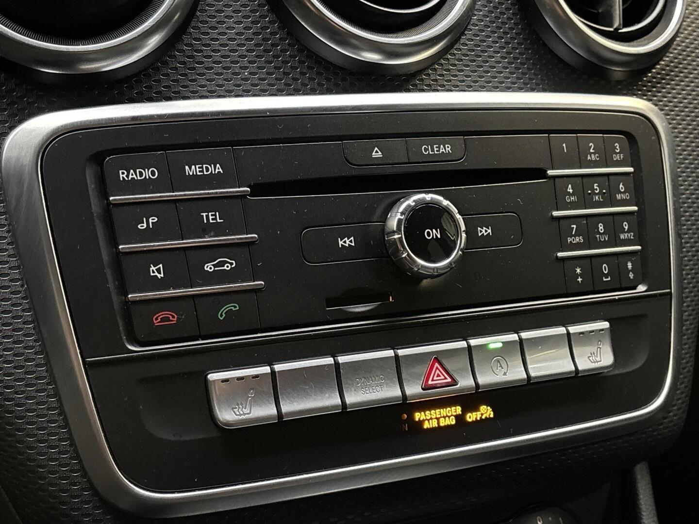 MERCEDES-BENZ A 2017