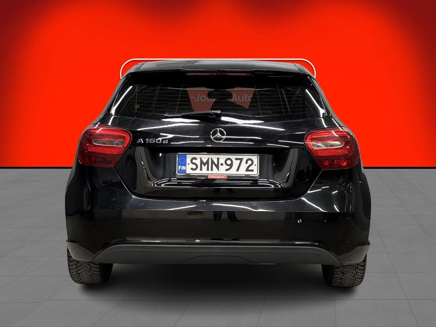 MERCEDES-BENZ A 2017