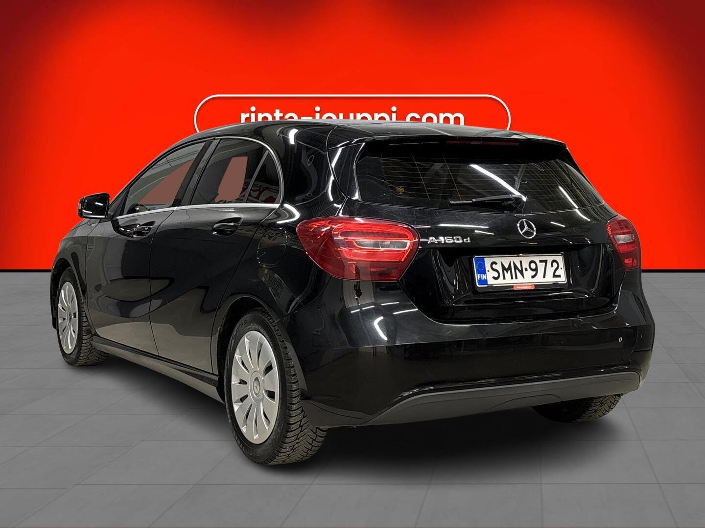 MERCEDES-BENZ A 2017