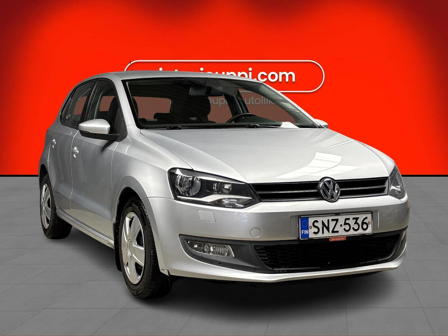 VOLKSWAGEN Polo 2010